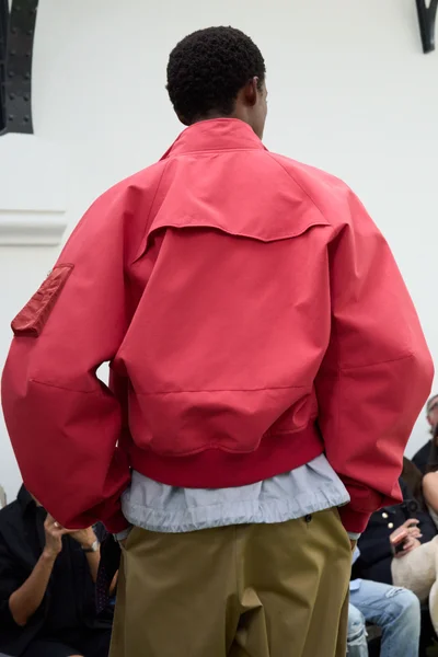 Look 32